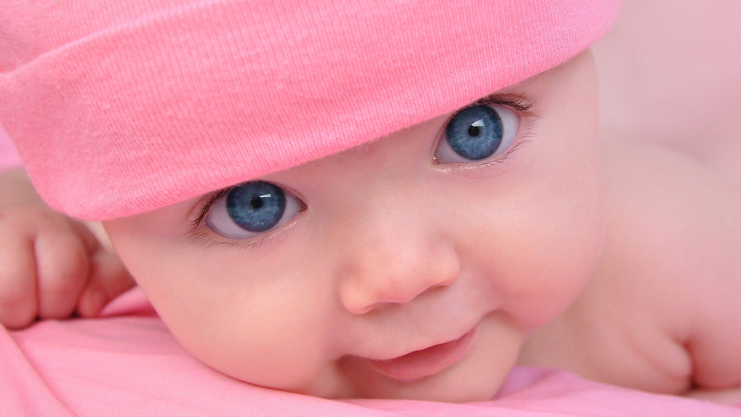 唐山捐卵机构捐卵女孩孕早期为宝宝的明亮眼镜而奋斗
